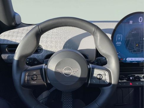 Used 2025 MINI Cooper S FWD image 25