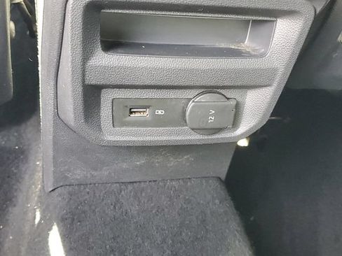 Used 2019 Volkswagen Tiguan SE w/ Panoramic Sunroof Package AWD/4WD image 10