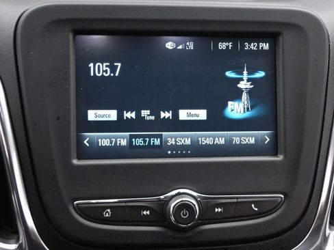 Used 2018 Chevrolet Equinox LT AWD/4WD image 19