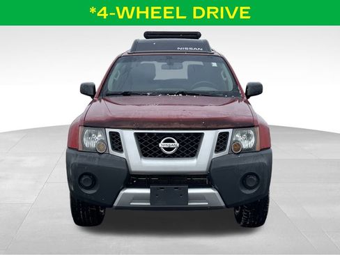 Used 2015 Nissan Xterra S image 3