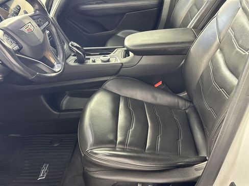 Used 2020 Cadillac XT6 Sport w/ Platinum Package image 11