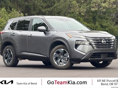 Used 2025 Nissan Rogue SV