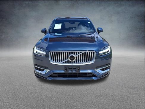 Certified 2023 Volvo XC90 B6 Plus w/ Protection Package AWD/4WD image 3