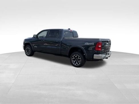 Used 2025 RAM 1500 Laramie w/ Off Road Group AWD/4WD image 9