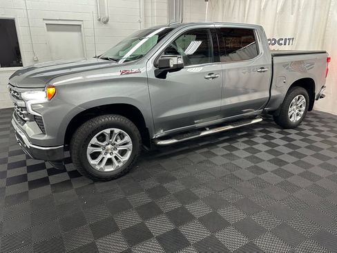Used 2026 Chevrolet Silverado 1500 LTZ w/ LTZ Premium Package AWD/4WD image 5