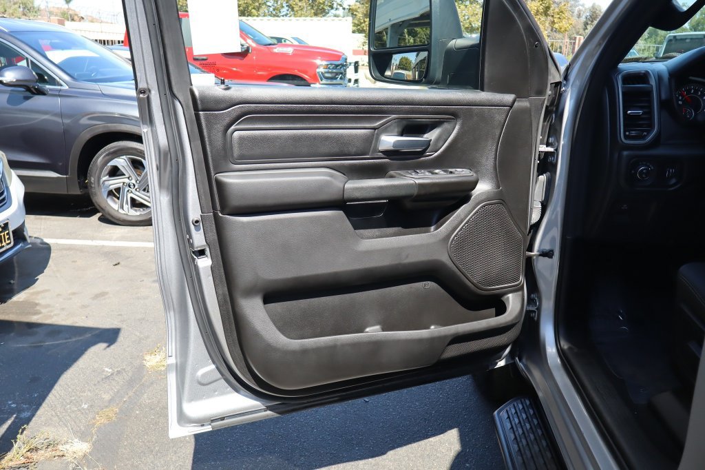 Used 2025 RAM 1500 Tradesman w/ Night Edition AWD/4WD image 19