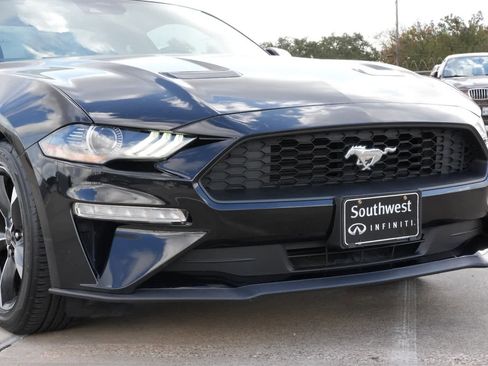 Used 2023 Ford Mustang Coupe image 25