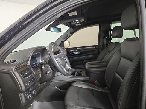 Used 2022 Chevrolet Tahoe Z71 image 12