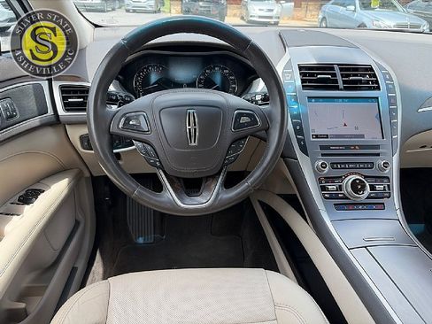 Used 2017 Lincoln MKZ Reserve w/ Technology Package AWD/4WD image 27
