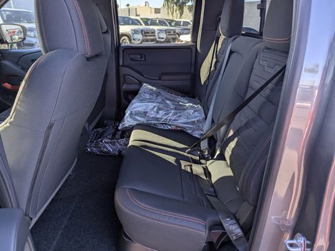 New 2026 Nissan Frontier PRO-4X w/ Tow Package AWD/4WD image 9
