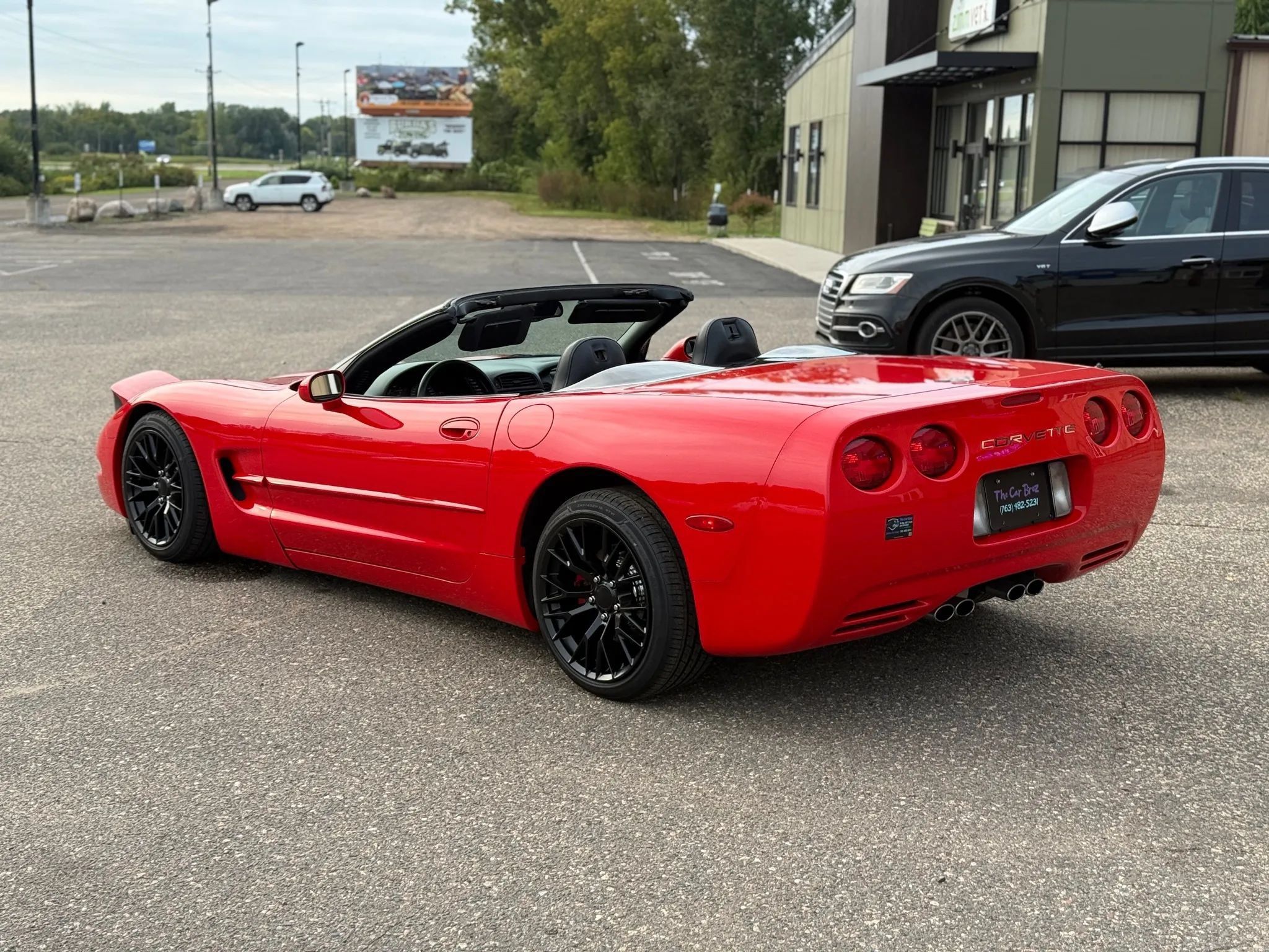 Used 2003 Chevrolet Corvette Convertible w/ Preferred Equipment Group1 RWD image 9