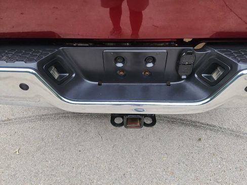 Used 2017 RAM 3500 Tradesman w/ Chrome Appearance Group AWD/4WD image 8