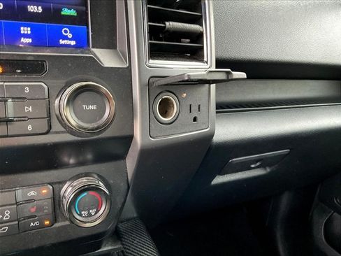 Used 2019 Ford F150 XLT w/ Equipment Group 302A Luxury RWD image 24