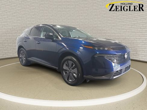 Certified 2025 Nissan Murano SL w/ Cargo Package AWD/4WD image 3