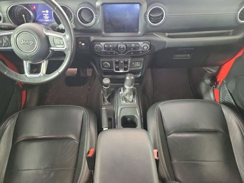 Used 2022 Jeep Wrangler Unlimited Sahara w/ Cold Weather Group AWD/4WD image 14