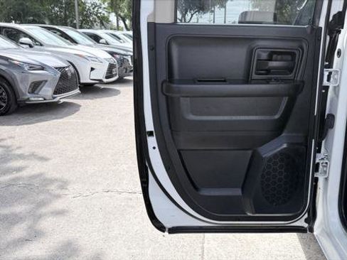 Used 2016 RAM 1500 Express image 13