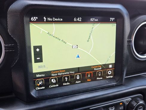 Used 2023 Jeep Wrangler Unlimited Sahara w/ Safety Group AWD/4WD image 21