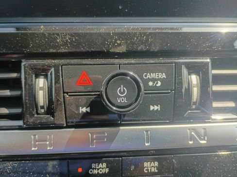 New 2026 Nissan Pathfinder SV image 16