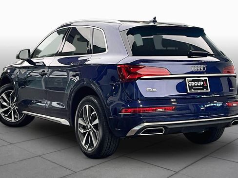 Used 2023 Audi Q5 2.0T Premium w/ Convenience Package AWD/4WD image 12