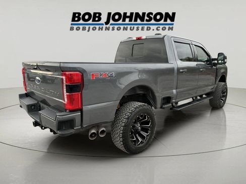 Used 2023 Ford F250 Lariat w/ Lariat Ultimate Package AWD/4WD image 3