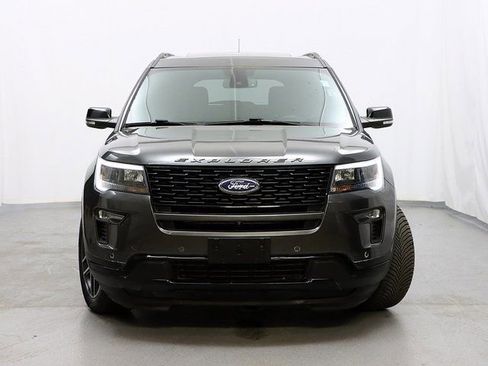 Used 2018 Ford Explorer Sport w/ Equipment Group 401A image 5