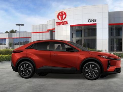 New 2026 Toyota C-HR AWD/4WD image 16