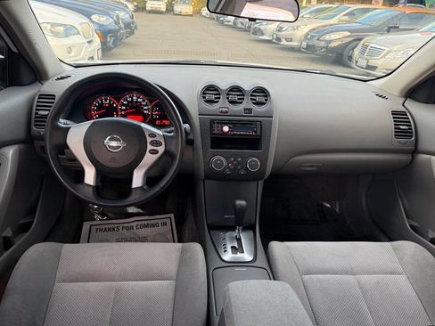 Used 2009 Nissan Altima 2.5 image 11