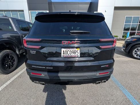 Used 2025 GMC Acadia AT4 image 4