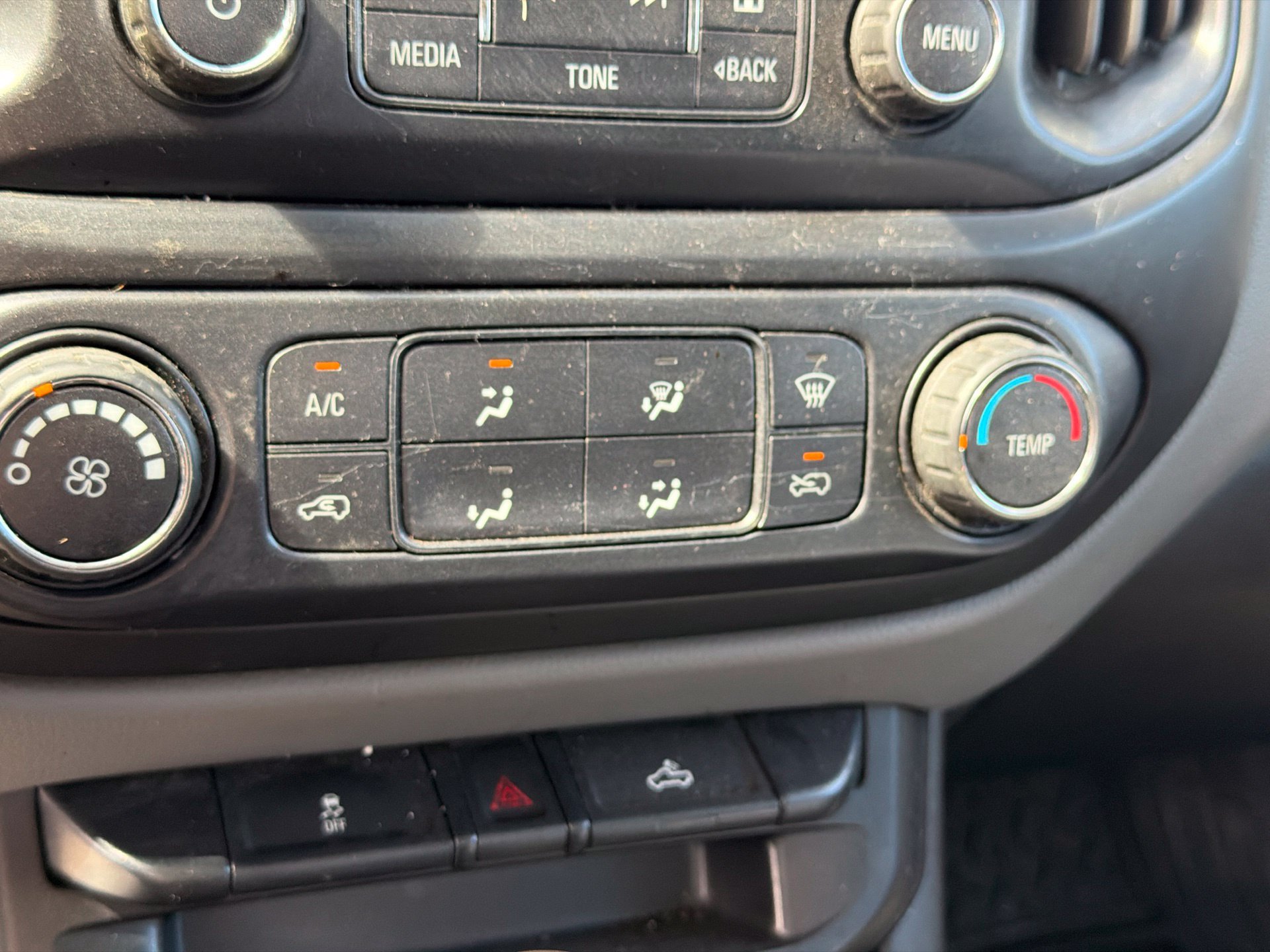 Used 2015 Chevrolet Colorado 2WD Extended Cab image 18