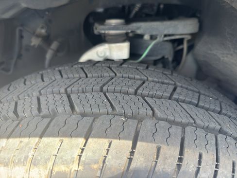 Used 2019 Ford Ranger Lariat w/ Equipment Group 501A Mid image 2