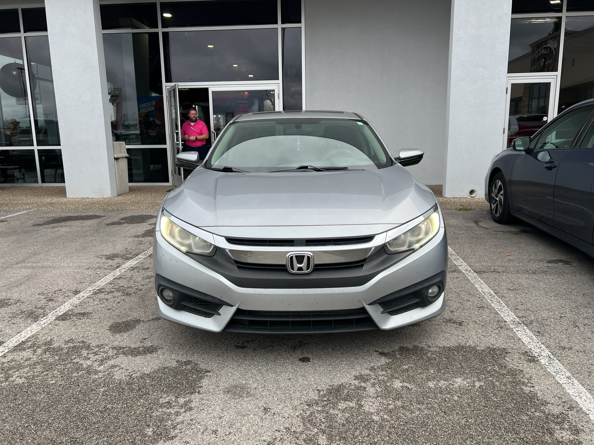 Used 2016 Honda Civic EX-T image 1