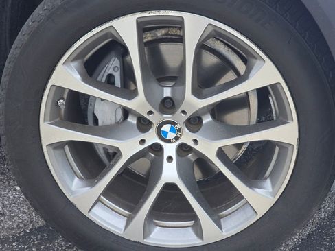Used 2024 BMW X5 xDrive40i w/ Premium Package AWD/4WD image 10