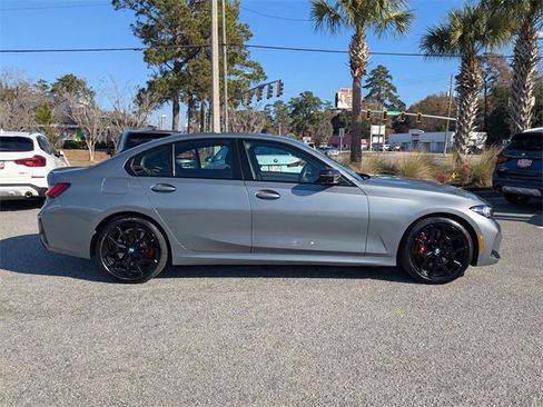 Used 2025 BMW 330i 330i w/ M Sport Package image 4