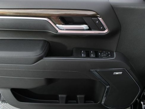New 2026 Chevrolet Silverado 1500 LT Trail Boss w/ LT Trail Boss Premium Package AWD/4WD image 15