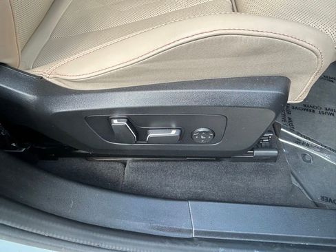 Used 2025 BMW X3 xDrive30i AWD/4WD image 35