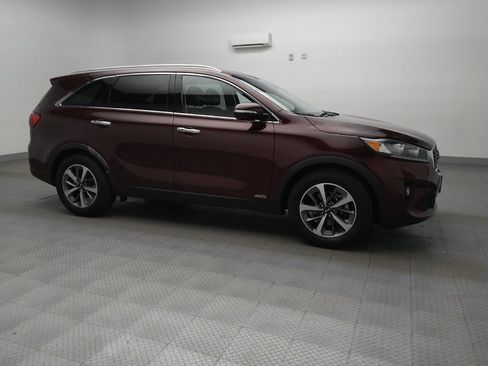 Used 2019 Kia Sorento EX image 11