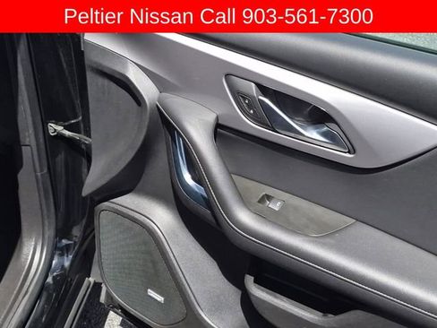 Used 2023 Chevrolet Blazer LT w/ Sound & Technology Package FWD image 15