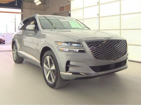 Used 2024 Genesis GV80 3.5T image 4