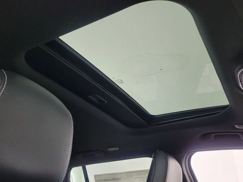 New 2025 Jeep Grand Cherokee image 34