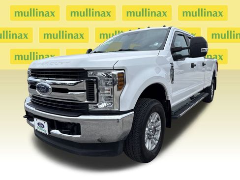 Used 2018 Ford F350 XL image 10