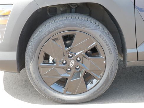 Certified 2026 Hyundai Kona SEL Sport AWD/4WD image 9