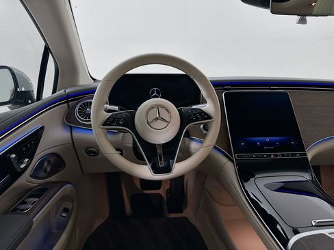 Used 2023 Mercedes-Benz EQS 450+ Sedan image 25