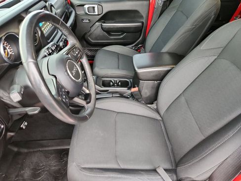 Used 2019 Jeep Wrangler Unlimited Sport S image 9