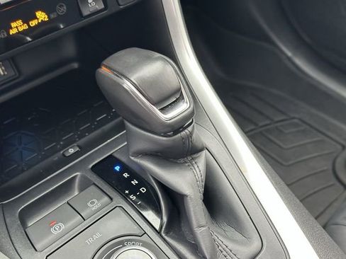 Certified 2023 Toyota RAV4 XSE AWD/4WD image 30