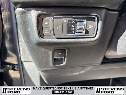 Used 2021 Lincoln Nautilus Reserve w/ Monochromatic Package image 25