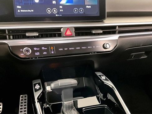 New 2026 Kia Sorento SX image 7