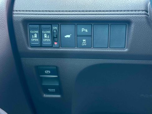 New 2026 Honda Odyssey Elite image 28