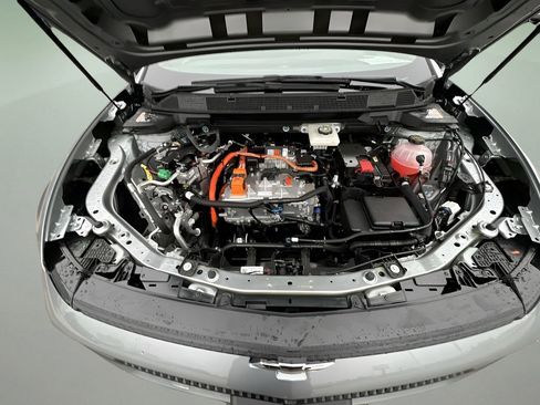 New 2026 Chevrolet Equinox EV LT image 27