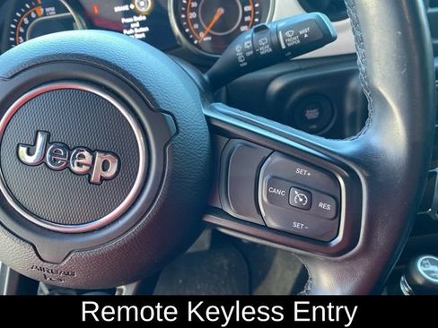 Used 2021 Jeep Wrangler Unlimited Sport AWD/4WD image 17