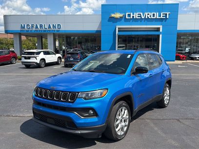 Used 2025 Jeep Compass Latitude w/ Altitude Special Edition